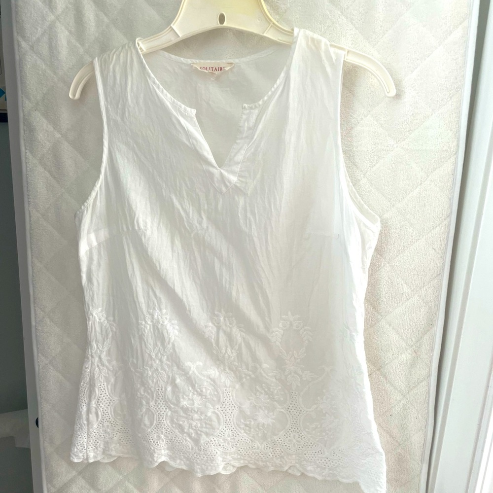 100% Cotten white top with beautiful lace like bottom half.